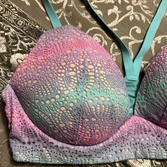 VICTORIAS SECRET BRALETTE - Picture 2 of 7